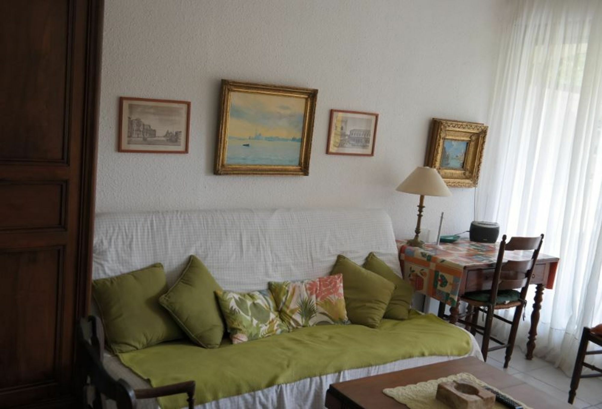 Apartment In Saint-tropez, With Wonderful Park View, Terrace, Pool Access